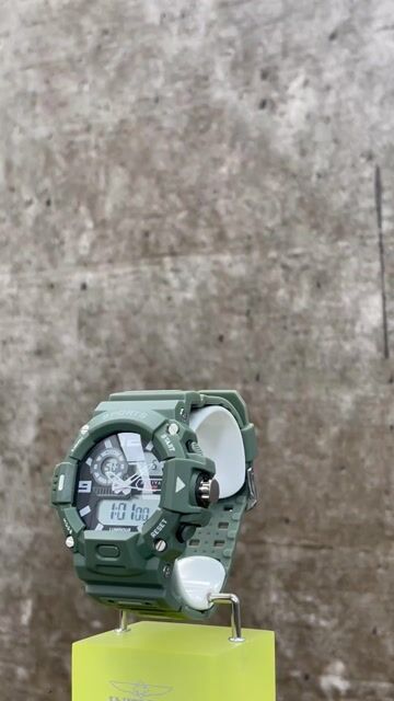 Activa Digital ACW495-003 Reloj de hombre - Movimiento de cuarzo - Pl&aacute;stico con esfera negra - 55 mm