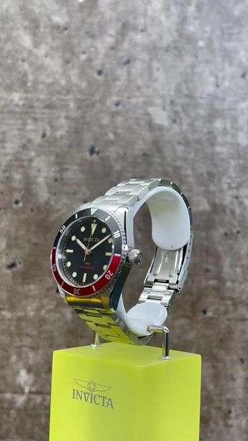 Invicta VINTAGE Pro Diver 34334 Zegarek męski - Mechanizm automatyczny - Stal nierdzewna z czarną tarczą - 40 mm