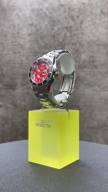 Invicta Pro Diver 48568 Reloj de Hombre - Movimiento de Cuarzo - Acero Inoxidable con Esfera Roja - 40 mm