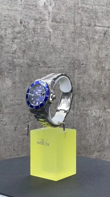 Invicta Pro Diver 35718 Men's Watch - Automatic Movement - Stainless Steel with Blue Dial - 47 mm