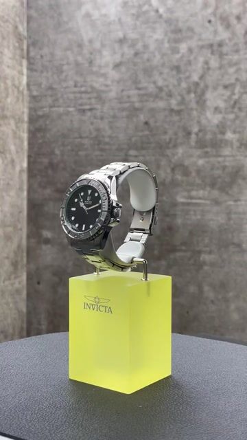 Montres Prestige Diver MPW-0267 Montre Homme - Mouvement &agrave; Quartz - M&eacute;tal avec Cadran Noir - 43 mm