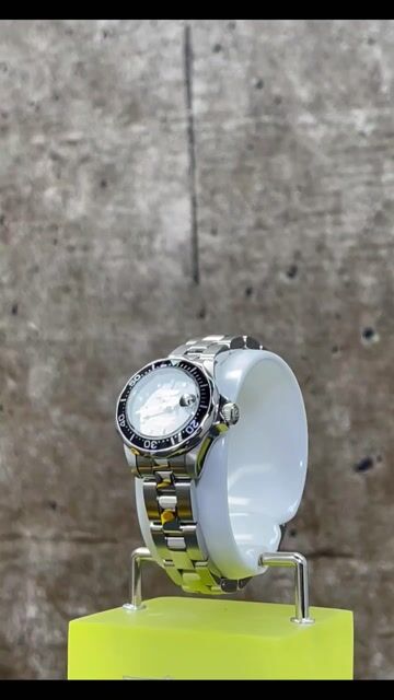 Invicta Pro Diver 8939 Women's Quartz Watch 24mm