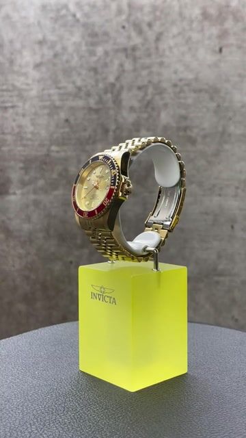 Invicta Pro Diver 29183 Rel&oacute;gio Masculino - Movimento Autom&aacute;tico - A&ccedil;o Inoxid&aacute;vel com Mostrador Dourado - 42 mm