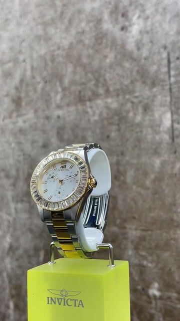 Invicta Angel 28451 Montre Femme - Mouvement Quartz - Acier Inoxydable avec Cadran Nacr&eacute; - 38 mm