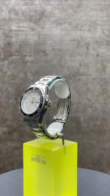 Invicta Pro Diver 50286 Herren Uhr - Quartz Bewegung - Edelstahl mit Silbernem Zifferblatt - 40 mm