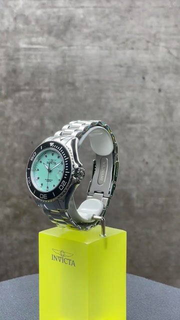 Invicta Pro Diver 49642 Reloj de Hombre - Movimiento de Cuarzo - Acero Inoxidable con Esfera Azul - 48 mm