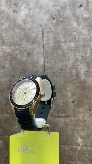Invicta Aviator 38405 Ceas de bărbați - Mecanism Quartz - Oțel inoxidabil cu cadran auriu - 45 mm