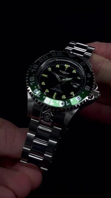 Invicta Grand Diver 21866 Reloj para Hombre - Movimiento Autom&aacute;tico - Acero Inoxidable con Esfera Negra - 47 mm