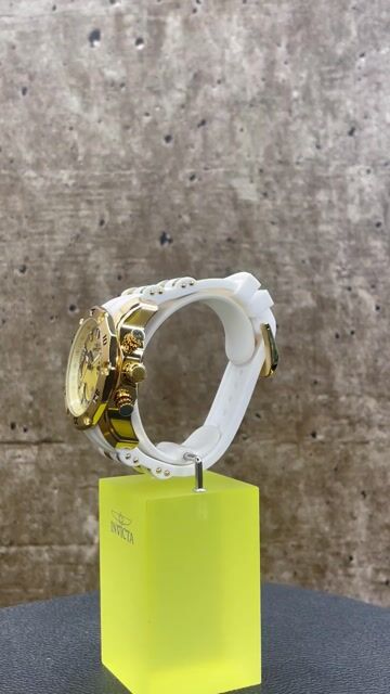 Invicta Pro Diver - SCUBA 23424 P&aacute;nske Hodinky - Quartz Hnac&iacute; Mechanizmus - Nerezov&aacute; Oceľ s Zlat&yacute;m Cifern&iacute;kom - 50 mm