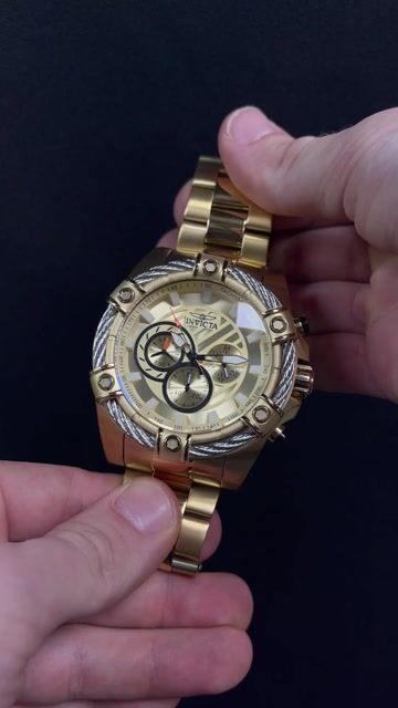 Invicta Bolt 48866 Reloj de Hombre - Movimiento de Cuarzo - Acero Inoxidable con Esfera Dorada - 52 mm