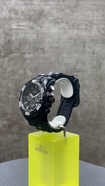 Invicta Pro Diver - SCUBA 35399 Orologio da uomo - Quartz Movement - Acciaio inossidabile con quadrante nero - 50 mm