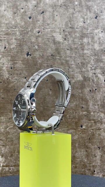 Invicta Specialty 0379 Montre Homme - Mouvement Quartz - Acier Inoxydable avec Cadran Noir - 48 mm