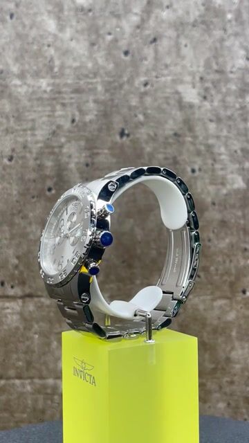 Invicta Specialty 1269 Reloj de Hombre - Movimiento de Cuarzo - Acero Inoxidable con Esfera Plateada - 50 mm