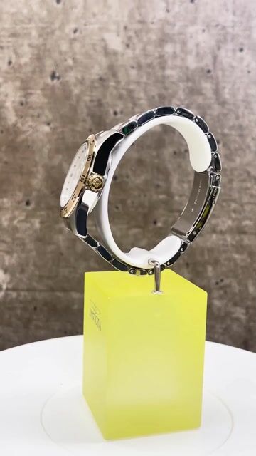 Invicta Specialty 6693 Rel&oacute;gio Masculino - Movimento Quartz - A&ccedil;o Inoxid&aacute;vel com Mostrador Branco - 44 mm